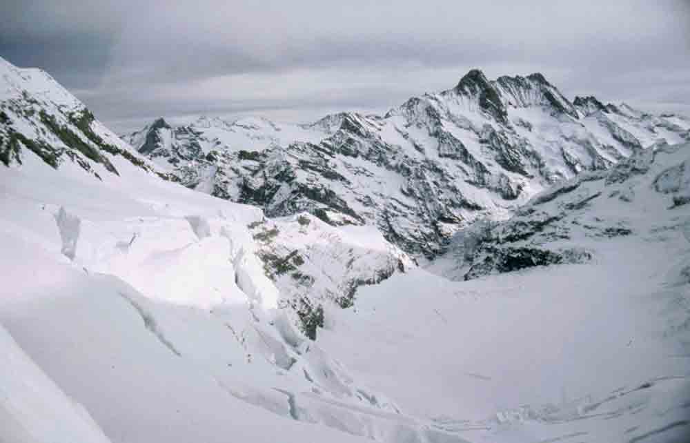 96 - Suiza - paisaje en invierno